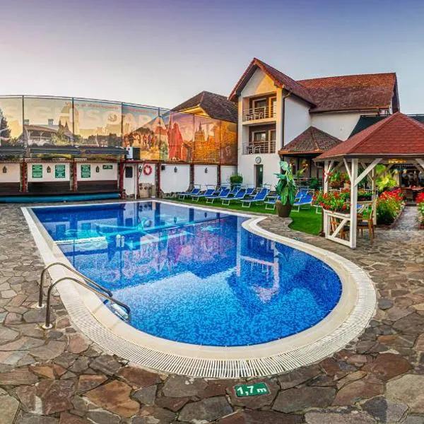 ホテル コロナ（Hotel Korona）、シギショアラのホテル