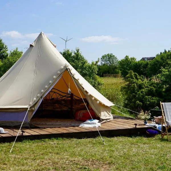 Viesnīca Saare Glamping pilsētā Salme