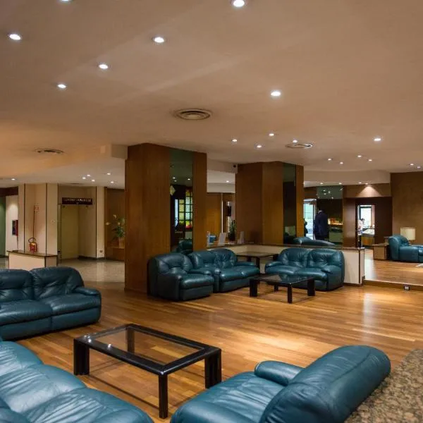 Hotel San Francesco, hotel Rendében