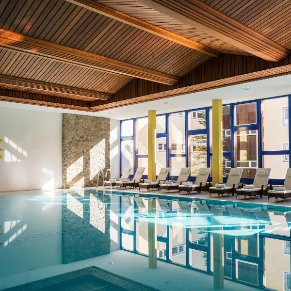 Hotel Europa Suites St Moritz、サンモリッツのホテル