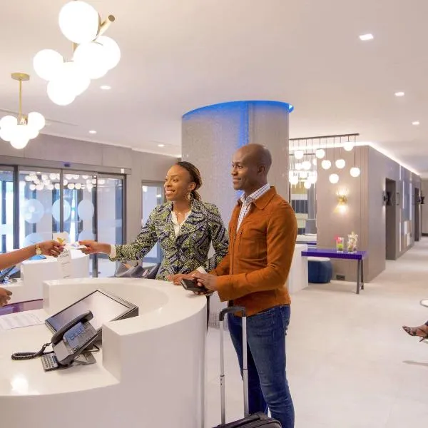 Viesnīca Novotel Cotonou Orisha pilsētā Kotonu