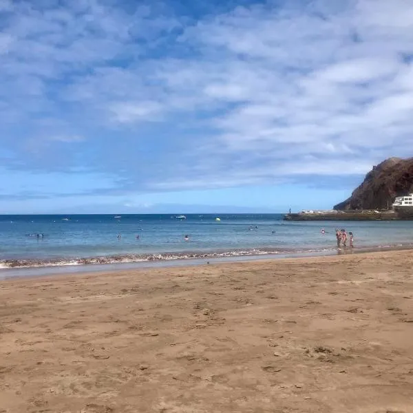 Los Peces de Gáldar, hotel v destinaci Sardina