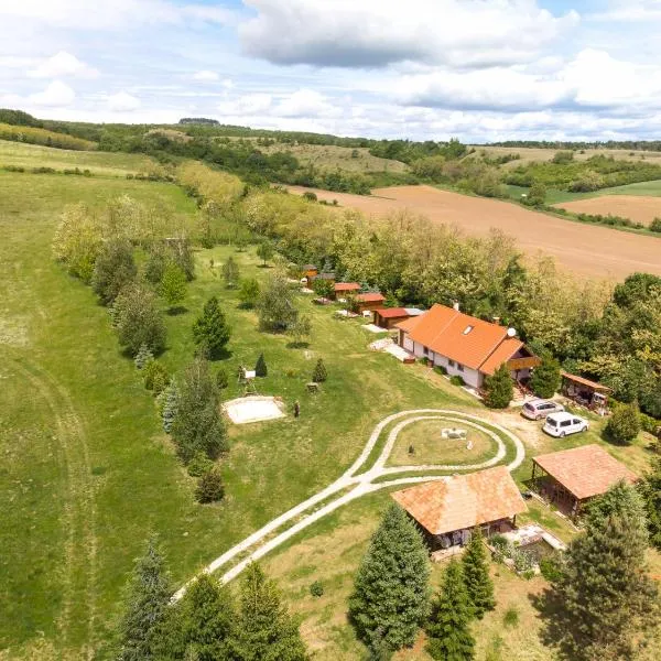 Napfény Camping, hótel í Taliándörögd