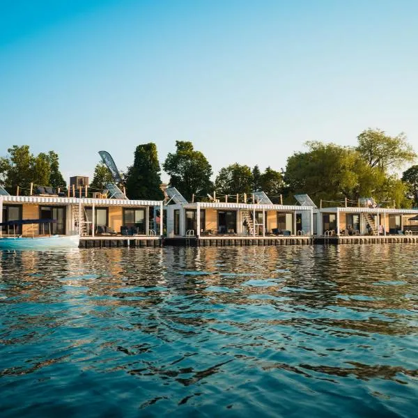 Flotel, hotel in Coteau-du-Lac