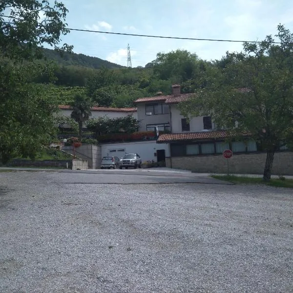 Gostišče Oddih, ξενοδοχείο σε Volčja Draga
