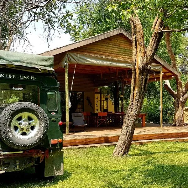Tshima Bush Camp, hotel in Komane
