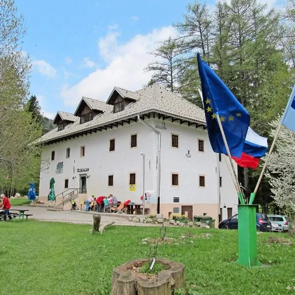 Dom Pristava, hotel v mestu Jesenice