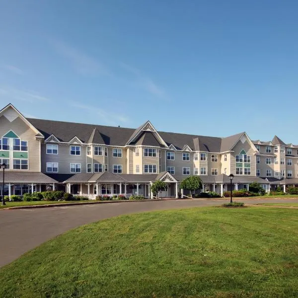 The Loyalist Country Inn & Conference Centre, hotel in Miscouche