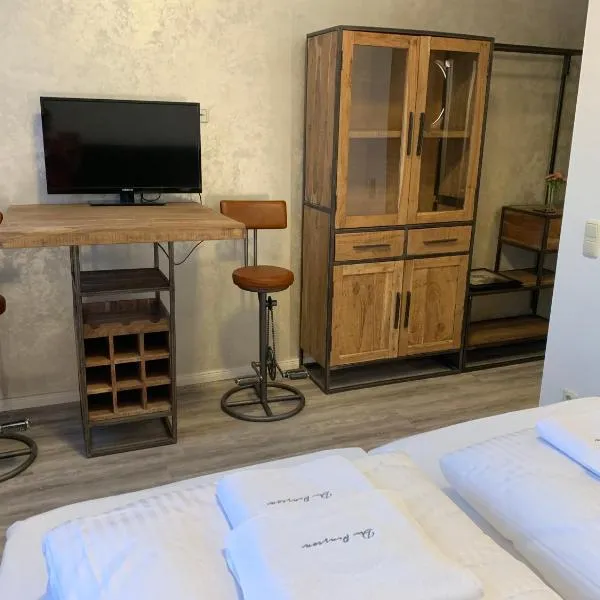 Haus 8, hotel v destinaci Lübeck