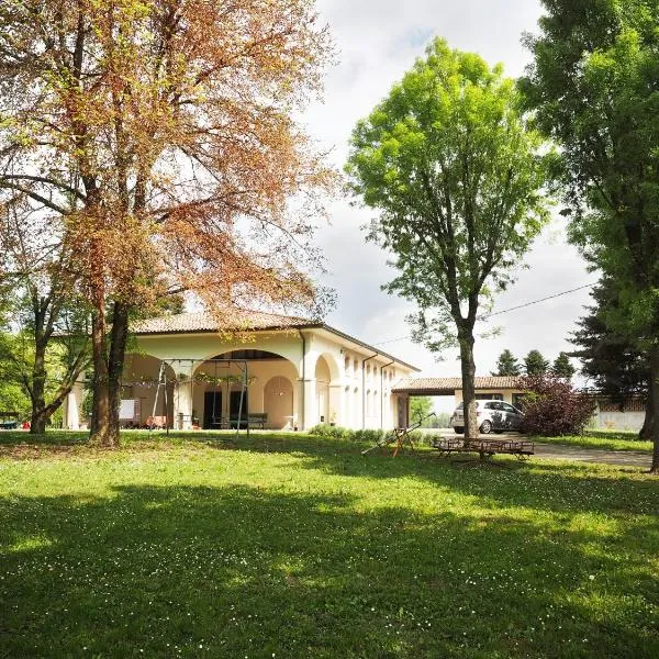 B&B Ca' Restom, hotel v destinácii Vezzano sul Crostolo