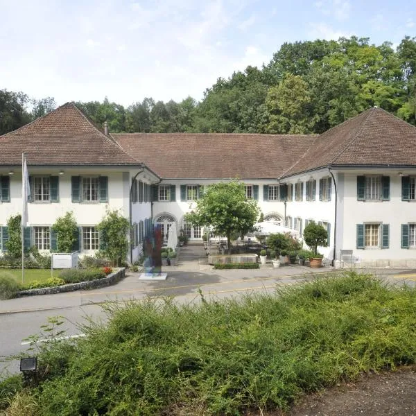 Château Attisholz, hotel v destinaci Riedholz