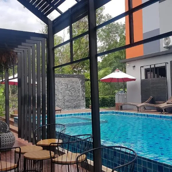 Viesnīca Baan Bangkok 97 Hotel pilsētā Patumtani
