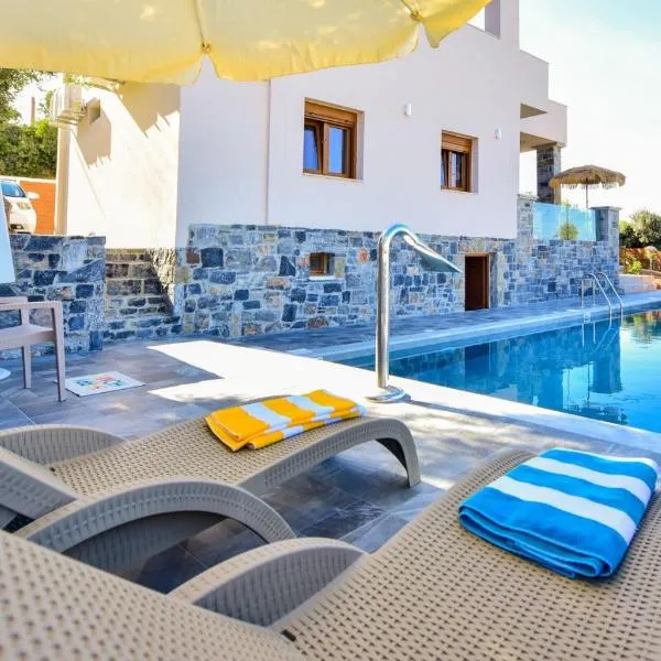 Sea Front Panorama Villa Private Pool, מלון באגיה פלגיה