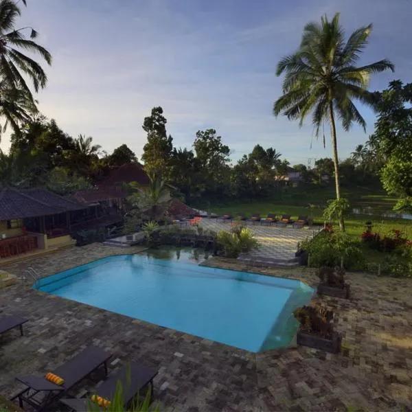 Cempaka Belimbing Villa, hotel v destinaci Blimbing
