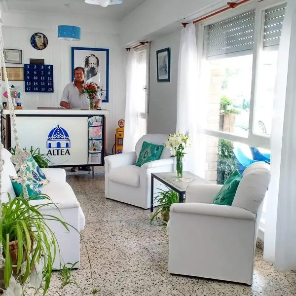 Hostería Altea, hotel en Monte Hermoso