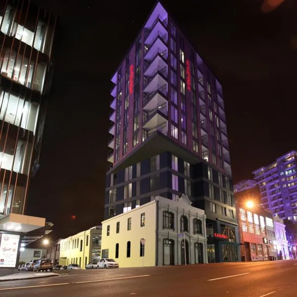 Ramada Suites Victoria Street West, отель в Окленде