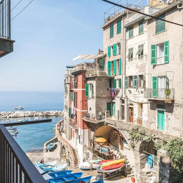 Sergeant First Class Riomaggiore, hotel di Riomaggiore
