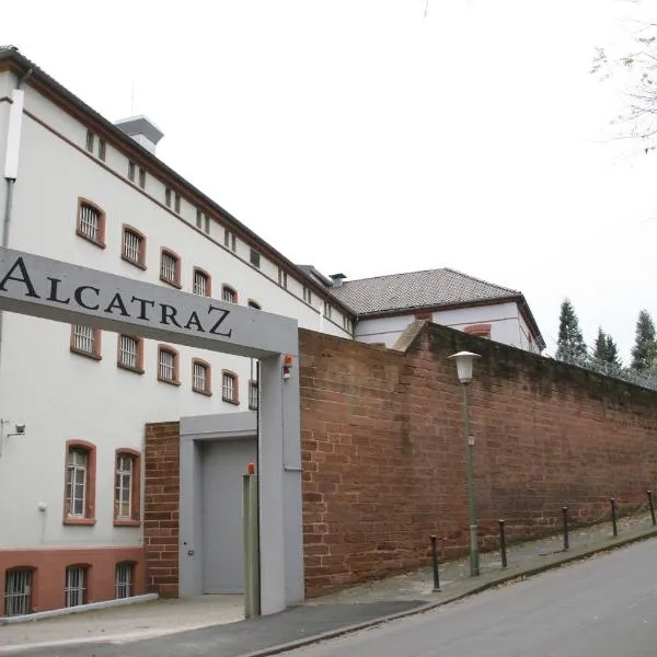 ALCATRAZ Hotel am Japanischen Garten, hotel en Rodenbach