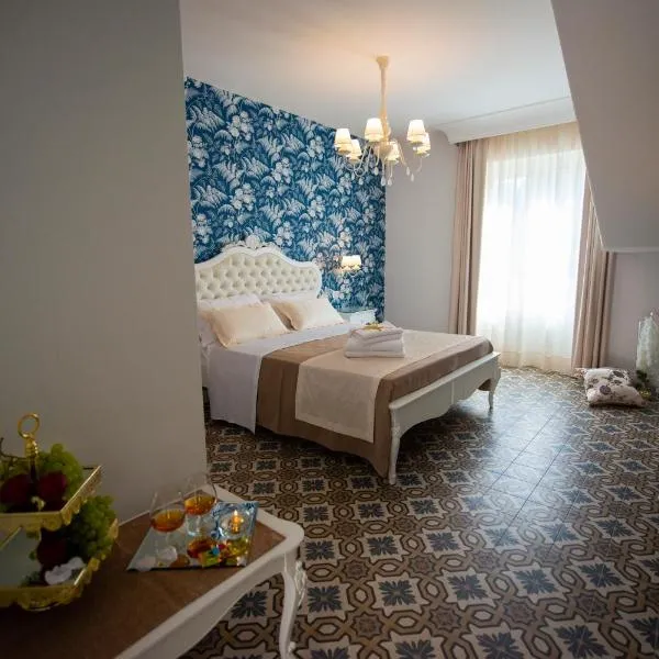 Sui Generis Tropea Luxury Rooms, hotel v destinaci Tropea