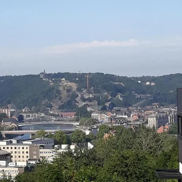 Bed vue sur vallée de la Meuse Namur, hotel en Bouge