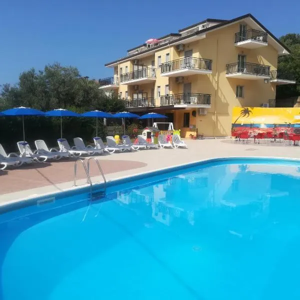 Hotel Le Mimose, hotel in Terme Luigiane