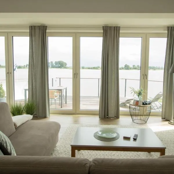 Luxuswohnung Pazifik WESER WELLNESS WHIRLPOOL, hotel din Brake