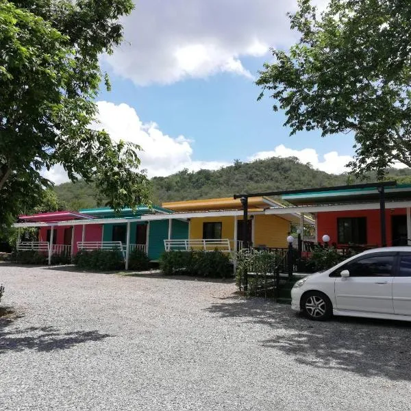 Banrimkhao pakchong, hotel v destinaci Pak Chong
