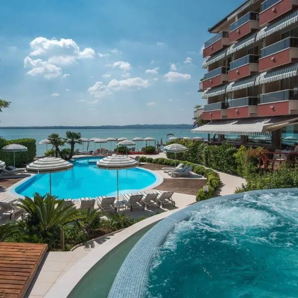 Hotel Continental Wellness & Spa, hotel di Sirmione