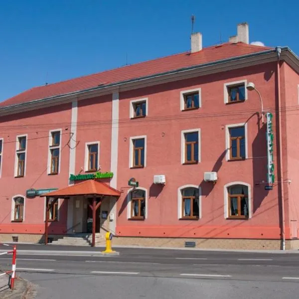 Penzion SLANINA, hotell i Kravaře
