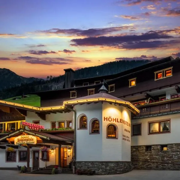 Hotel Höhlenstein, hotel Tuxban