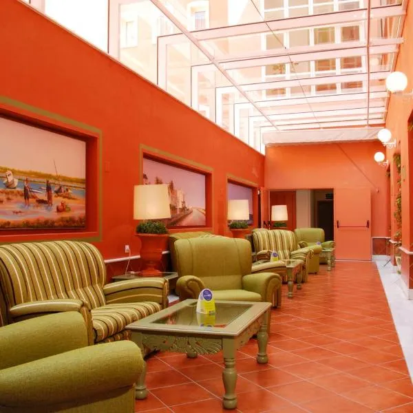 Crisol Chiclana, hotel v destinaci Chiclana de la Frontera