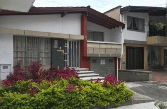 Big House Medellin, hotel in Medellín