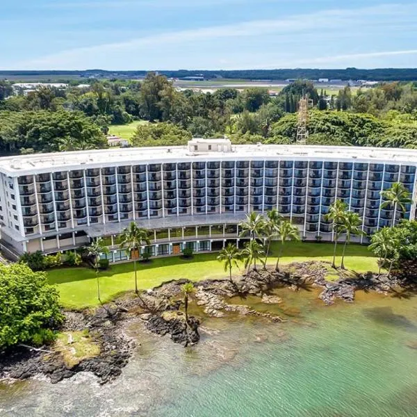 CASTLE Hilo Hawaiian Hotel: Hilo şehrinde bir otel