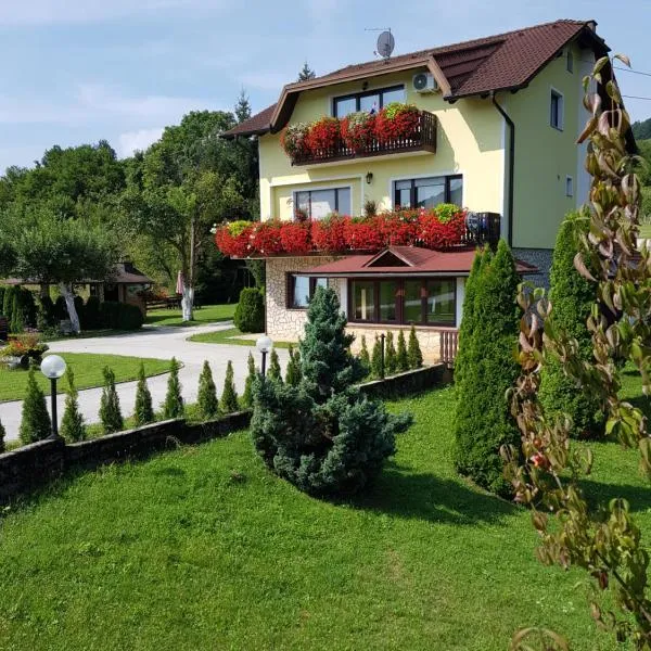 House Palijan, hotel v destinaci Rakovica