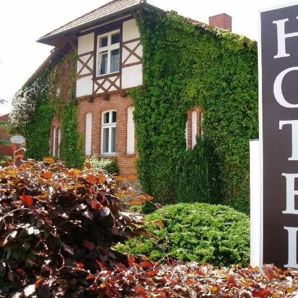Hotel Sankt Georg、ノイブランデンブルクのホテル