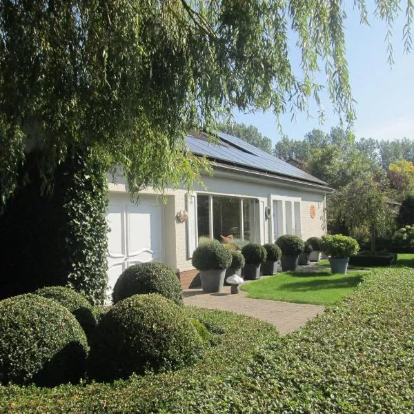 B&B Huize Van Damme, hotel v destinaci Nieuwpoort