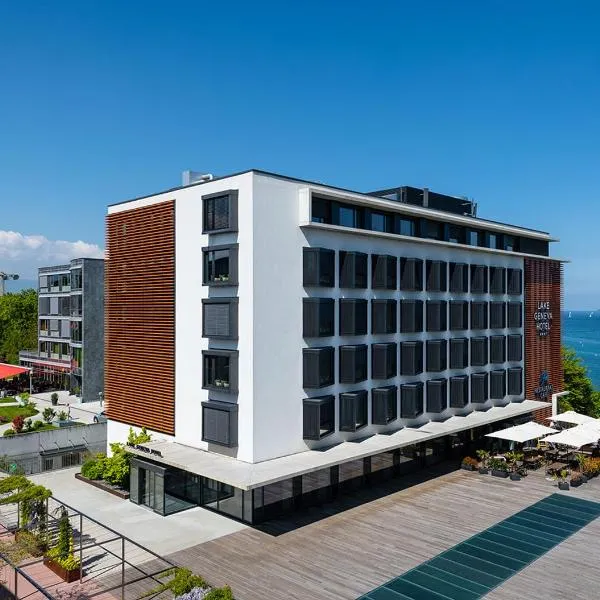 Lake Geneva Hotel、ヴェルソワのホテル