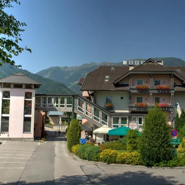 Hotel Flattacher Hof, hotel ve Flattachu