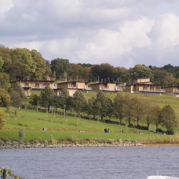 Madame Vacances Les Cottages De Valjoly, hotel en Eppe-Sauvage