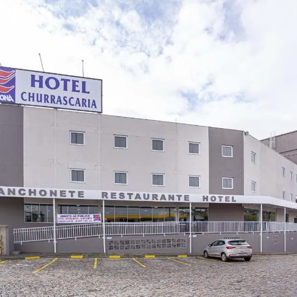 Hotel Zandoná, hotel em Blumenau