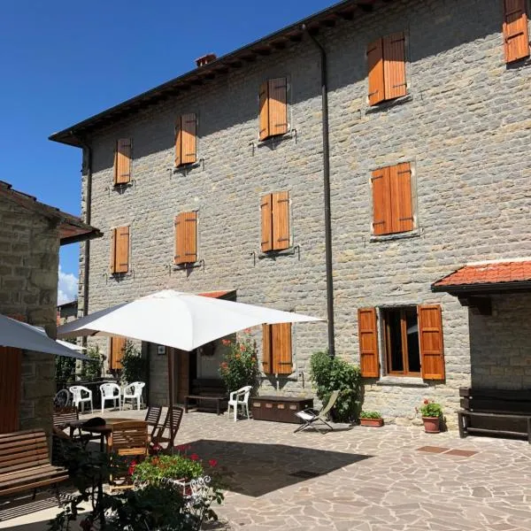 Albergo Ristorante Letizia, hotel Chiusi della Vernában
