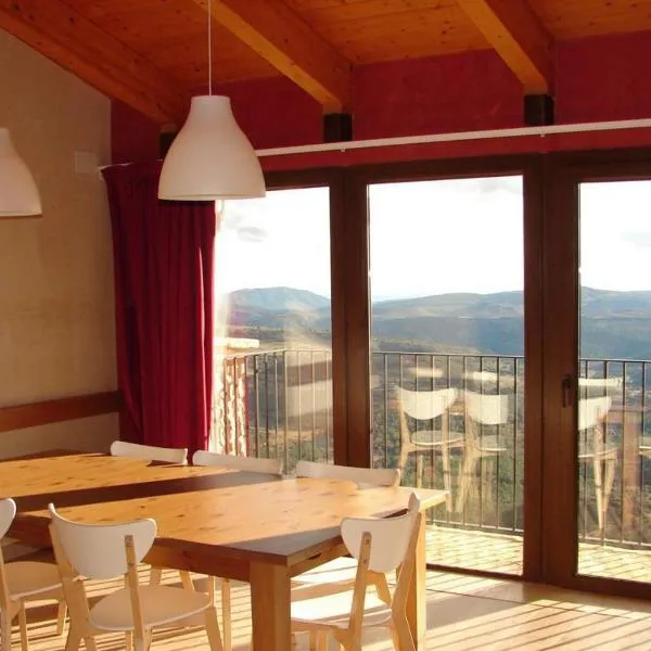 Casa Rural Virginia, hotel in Ares del Maestre