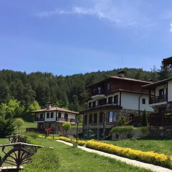 Хотел Планински кът, hotel v destinaci Rakitovo