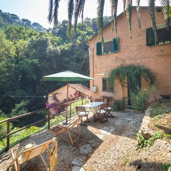 CASA CASSANDRA Rifugio di Pace nella Natura vicino a Portofino, hotel di Paraggi