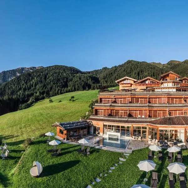 Panorama Resort Taljörgele, hotel in Ridanna