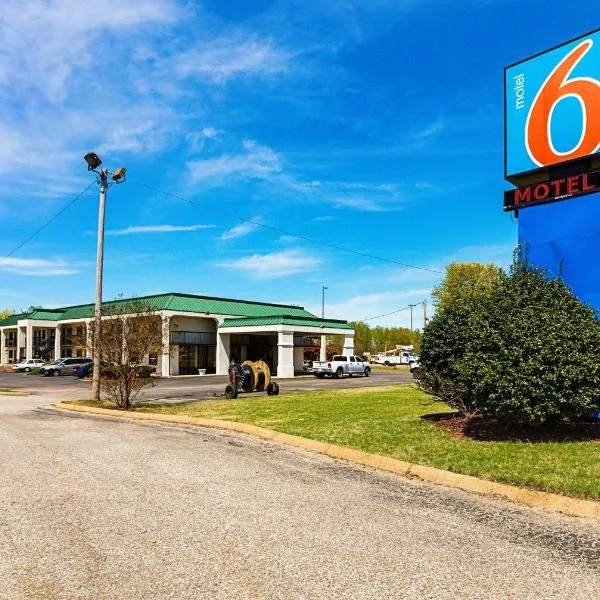 Motel 6-Covington, TN, hotel di Atoka