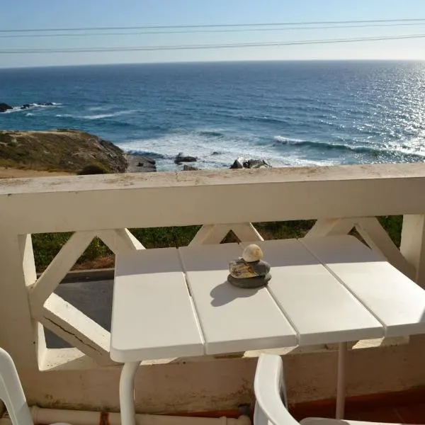 Our Sunset Spot, hotel a Zambujeira do Mar