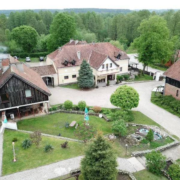 Folwark Tumiany Pokoje & Restauracja, hotel in Giławy