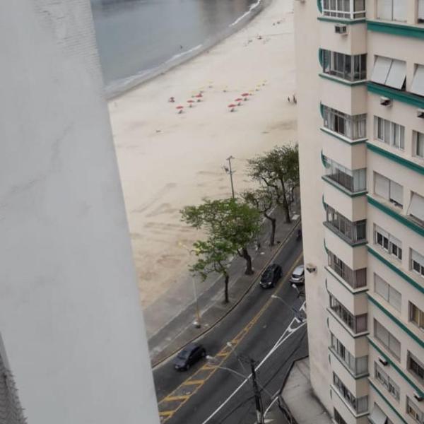 Apto Pé na Areia