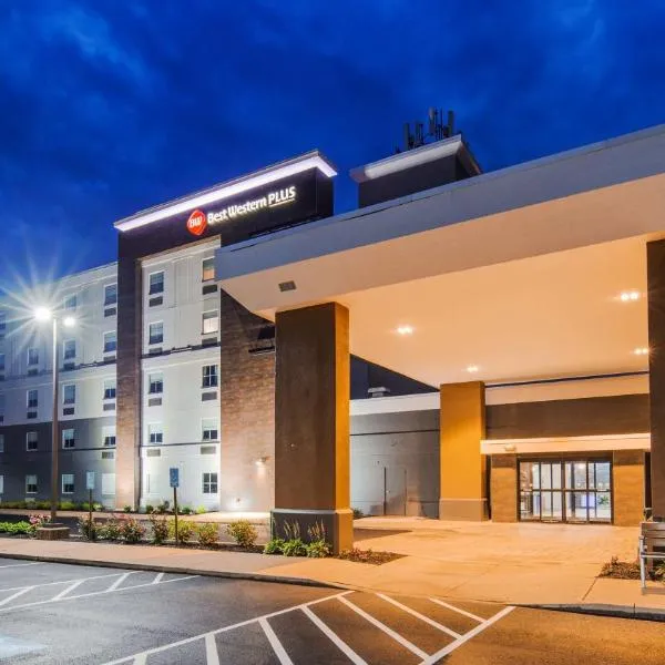Best Western Plus Wilkes Barre-Scranton Airport Hotel, hotel en Pittston